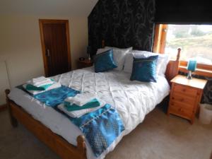 Postel nebo postele na pokoji v ubytování Apartment 2, Craigmore, Upper Baila, Lerwick