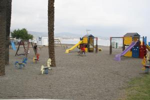 Plac zabaw dla dzieci w obiekcie Ana´s