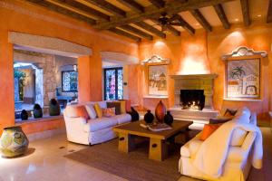 Posezení v ubytování Hacienda Beach Club & Residences