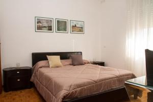Gallery image of Happy Rooms in Easy House 2 in Naples