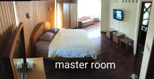 Gallery image of Villa Klub Bunga, 3 BDR with kid's pool in Batu +14 photos