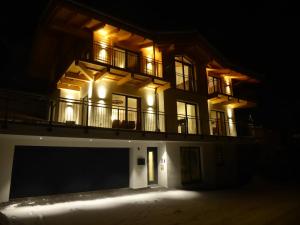 The building in which the holiday home is located