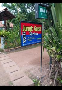 Certifikát, hodnocení, plakát nebo jiný dokument vystavený v ubytování Jungle guest ,Mirissa
