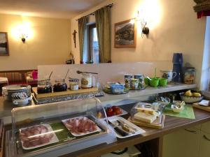 Cibo presso l'affittacamere o nelle vicinanze