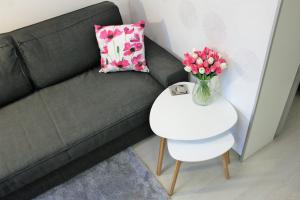 Posezení v ubytování Garden studio apt-FREE parking,close D8,metro,EXPO + 36 fotografií