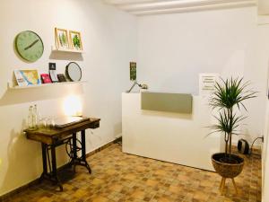 Fotografia z galérie ubytovania Pensión La Cantarera v destinácii Cádiz