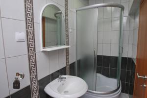 Um banheiro em Villa Andjelina