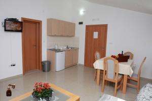 A cozinha ou cozinha compacta de Villa Andjelina