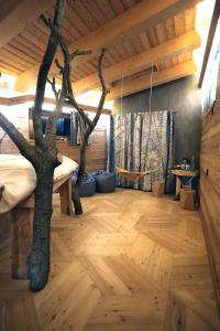 Ένα ή περισσότερα κρεβάτια σε δωμάτιο στο One room