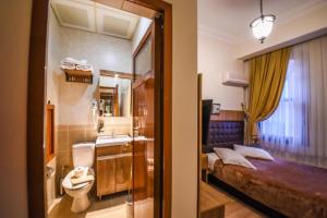 Koupelna v ubytování Kosk Hotel Kadikoy