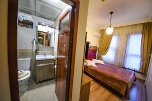 Koupelna v ubytování Kosk Hotel Kadikoy + 37 fotografií