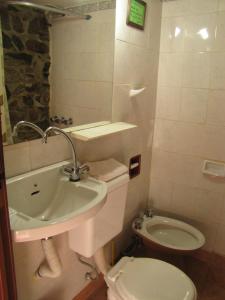 Gallery image of La Casona... Casa frente al Río in Valle Hermoso