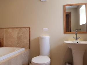 Vannituba majutusasutuses The Old Granary Country-retreat