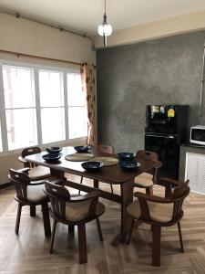 Kuchyň nebo kuchyňský kout v ubytování The Beaf Home Khaokho