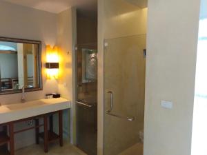 Kamar mandi di C-VIEW BOUTIQUE