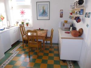 Η κουζίνα ή μικρή κουζίνα στο Altes Feuerwehrhaus Roßbach
