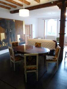 Istumisnurk majutusasutuses Gîte "Cadichon"