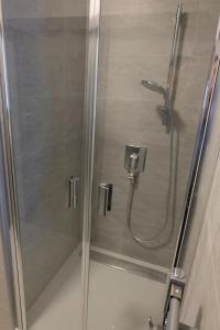 Koupelna v ubytování Apartmány BD Boží Dar + 36 fotografií