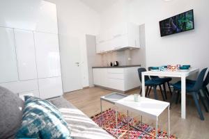 Kuchyň nebo kuchyňský kout v ubytování Apartments Besker