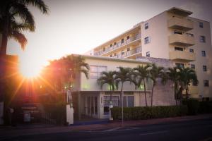 Gallery image of Suites on South Beach in Miami Beach