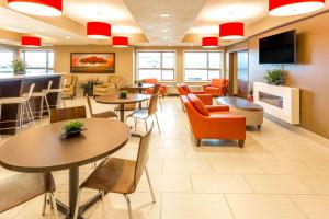 Galería fotográfica de Microtel Inn & Suites by Wyndham Whitecourt en Whitecourt