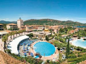 Piscina di Studio vue mer et Esterel o nelle vicinanze