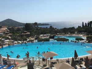 Piscina di Studio vue mer et Esterel o nelle vicinanze