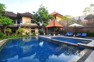 Gallery image of Sandat Hotel Legian in Legian