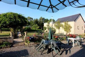 Fotografie z fotogalerie ubytování CHAMBRE POMME HAPPY close to Bayeux Normandie 2 pers v destinaci Monceaux-en-Bessin