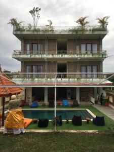 Gallery image of Oka's Guest House Canggu in Canggu