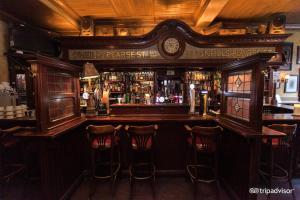 Lounge nebo bar v ubytování O'Neills Victorian Pub & Townhouse + 31 fotografií