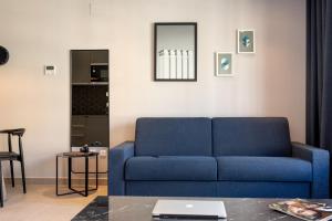 Ramirez Flats Valencia的休息区
