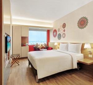 Postel nebo postele na pokoji v ubytování ibis Kolkata Rajarhat - An Accor Brand + 37 fotografií