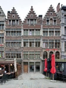 Photo de la galerie de l'établissement Antwerp old town appartment, à Anvers