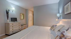 TV a/nebo společenská místnost v ubytování Hotel Ribaeta
