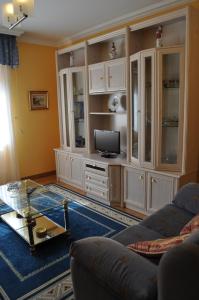 Telewizja i/lub zestaw kina domowego w obiekcie CASA AUREA DE CACHEIRAS