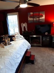 Gallery image of THE TARTAN HOUSE BED & BREAKFAST in Ajax