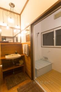 Vonios kambarys apgyvendinimo įstaigoje Lucky Duck Cabin