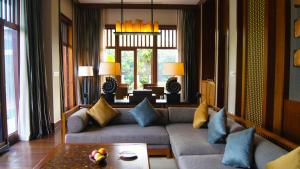 Posezení v ubytování Sanya LUHUITOU Resort & Spa