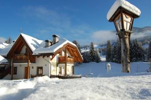 Gallery image of Chalet alla Cascata in Badia