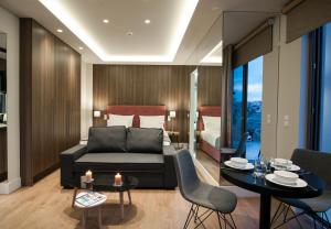 Posezení v ubytování Athens Platinum Rooms and Suites