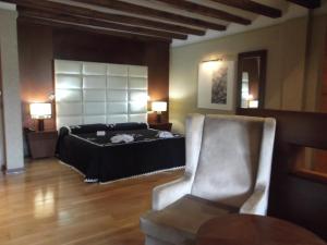 Posezení v ubytování Hotel Termal Abadia de Los Templarios