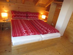 Postel nebo postele na pokoji v ubytování Chalet Kornock