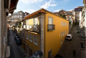 Gallery image of Vitoria Studio Residence II - Downtown in Porto