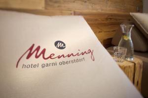 Certifikát, hodnocení, plakát nebo jiný dokument vystavený v ubytování Hotel Menning ***S