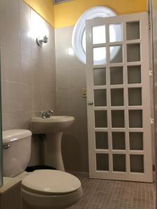 Koupelna v ubytování Casa Tecolote + 37 fotografií