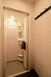 Ett badrum på One’s Villa Sapporo House