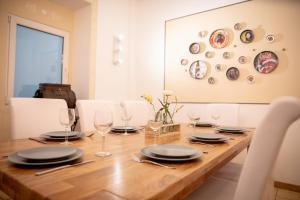 Fotografie z fotogalerie ubytování Zythogite Appartement 8 personnes avec jardin, bbq v destinaci Tintigny