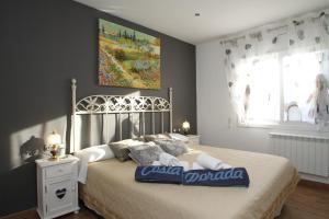 Posteľ alebo postele v izbe v ubytovaní ARENDA Villa Flandes Pino Alto + 30 fotografií
