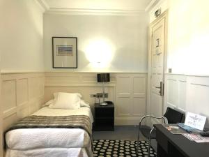 Postel nebo postele na pokoji v ubytování Hotel Olajauregi